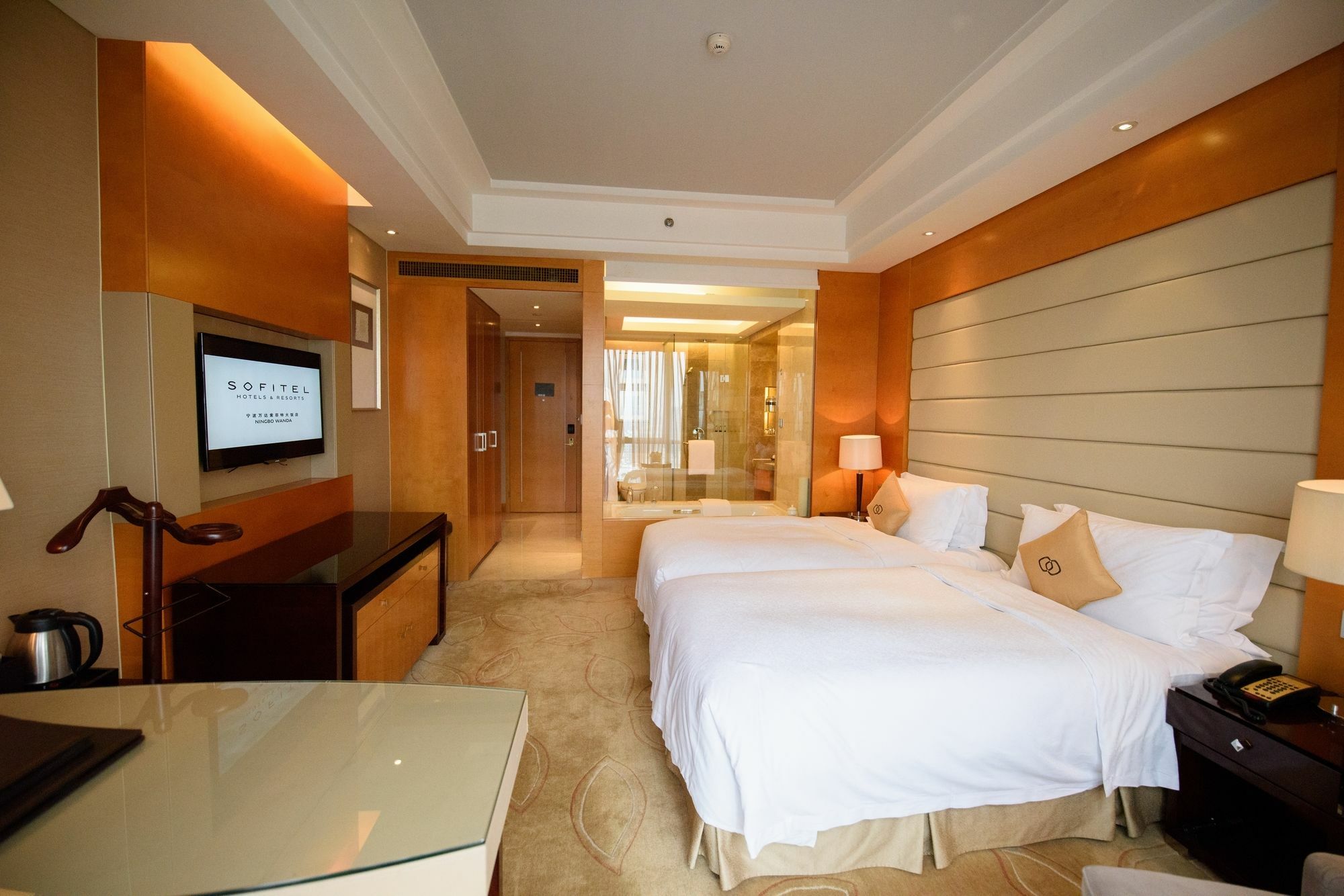 Отель Sofitel Нинбо Экстерьер фото